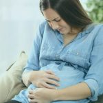 درد زیر شکم در بارداری نشانه چیست؟